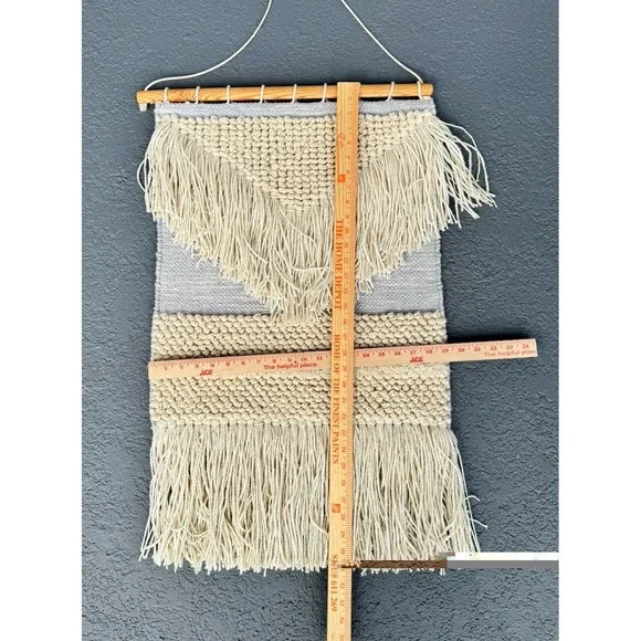 Handwoven Wool Macrame Wall Hanging Art Boho Fringe Tapestry Cream Gray 31x19" - Picture 4 of 5